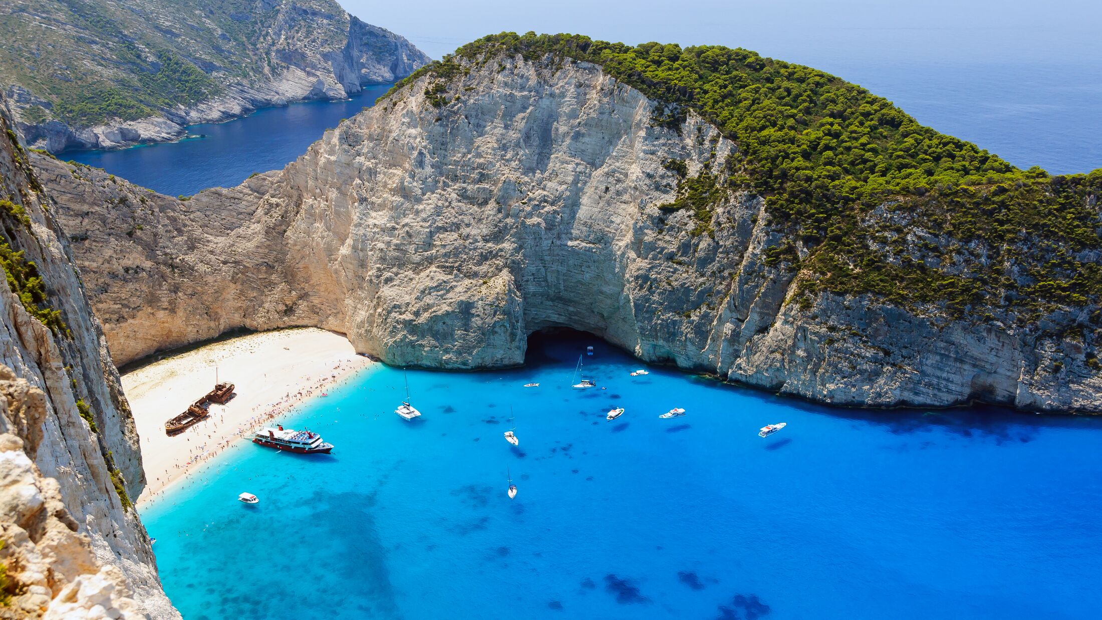 Zakythnos-2023-Shipwreck-Bay-050212-560829934-Hybris