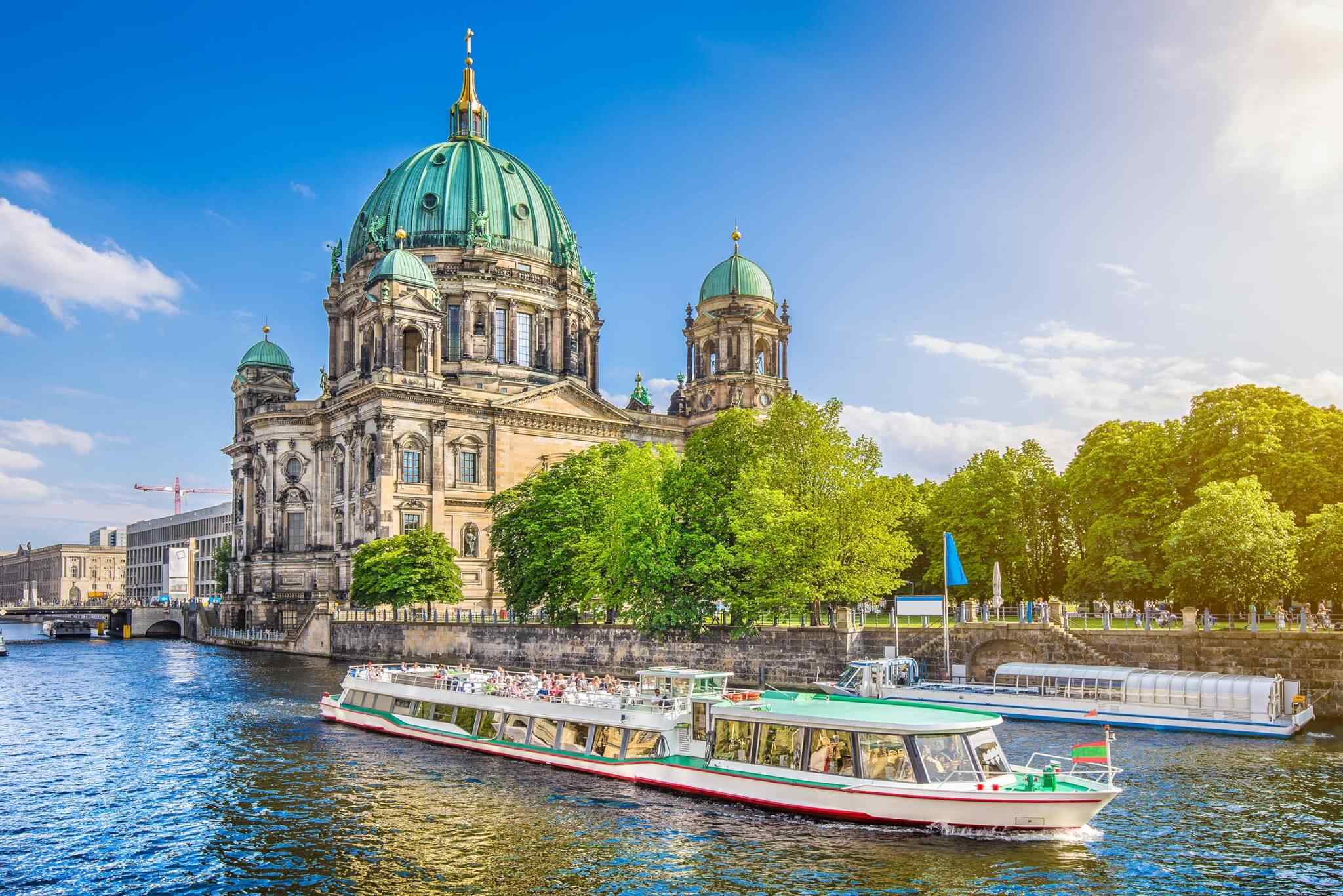 https://jackie.webtrixsol.com/wp-content/uploads/2018/09/destination-berlin-02.jpg